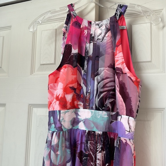 Eliza J floral Chivon halter‎ dress - Picture 3 of 11